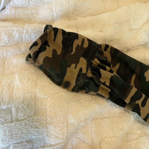 LIONESS DAHLI WRAP TOP - Picture 7 of 7